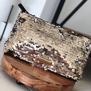 Victoria Secret Handbag/Clutch